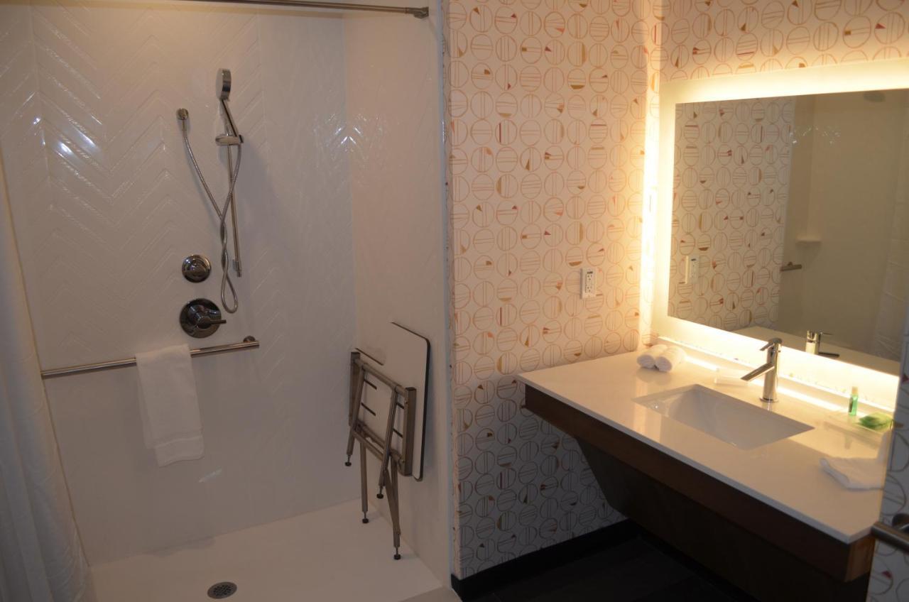 Holiday Inn - Nw Houston Beltway 8 By Ihg Exteriör bild